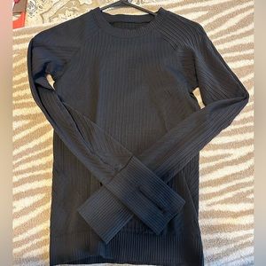 Lululemon Rest Less Black Pullover! Size 4